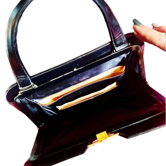 1940s Black Leather French Top Handle Hand Bag - Picture 13 of 13